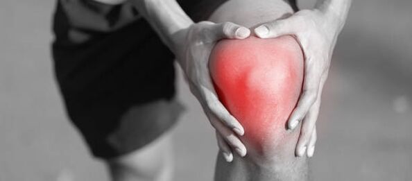 Съвместна болка при мъж